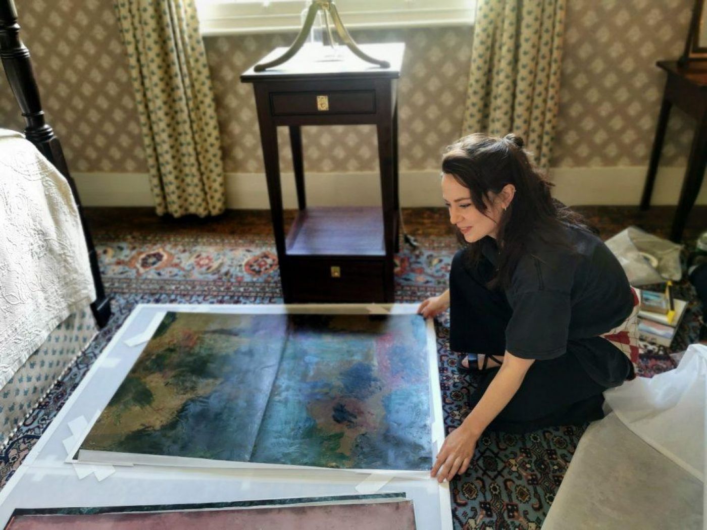 Anna Paterson during her residency at JMW Turner’s House, London 2020.